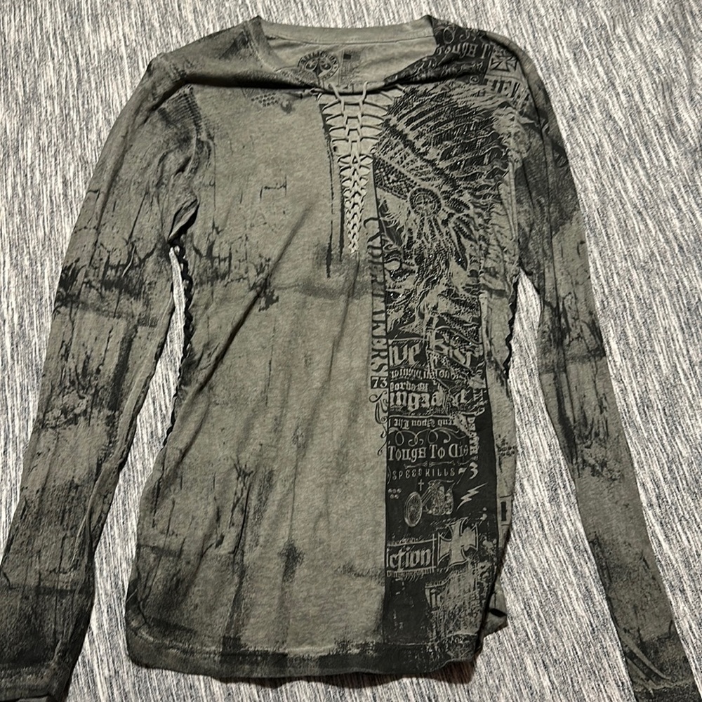Women’s XL Green Affliction long sleeve